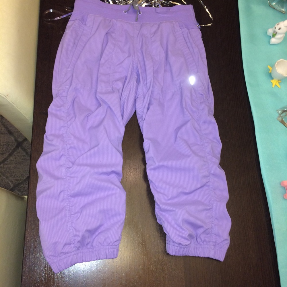 Ivivva capri pant!